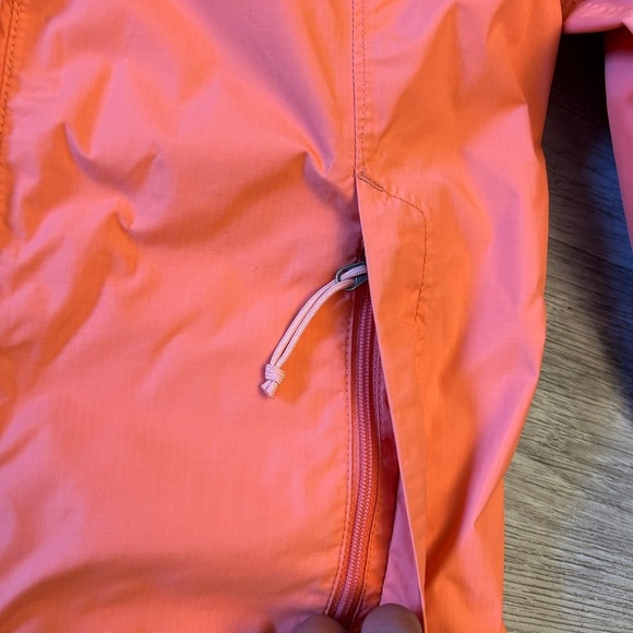 The North Face Hyvent Women's Coral Jacket Coat - Picture 6 of 14